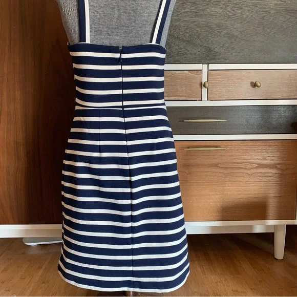 Old Navy Ponte Sheath Dress - Striped - Picture 4 of 6